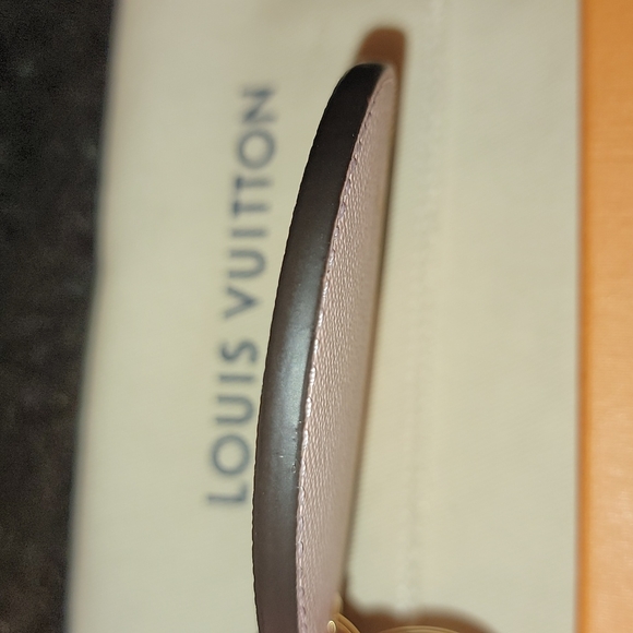 NEW Louis Vuitton Bag Charm - Picture 11 of 16